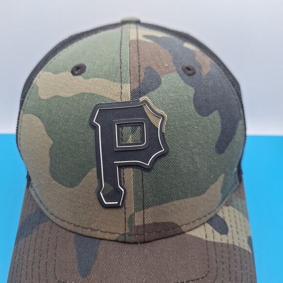 Pittsburgh Pirates New Era 39Thirty Camouflage Meshback Hat Cap Size M/L MLB - Picture 3 of 8